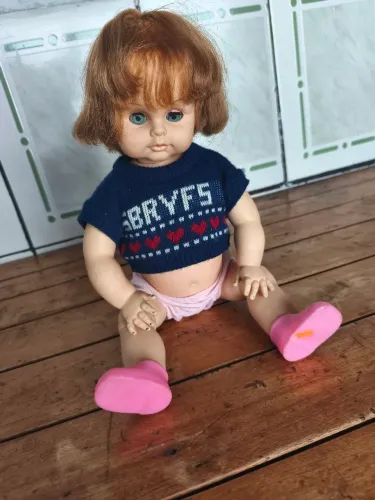 Boneca antiga Filhinha