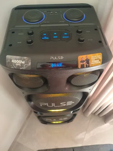 Troco Torre som 4000 RMS Bruta, 1,40 de altura. Essa é pra fazer Festa