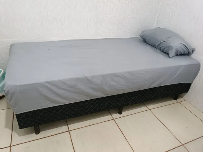 Cama de solteiro