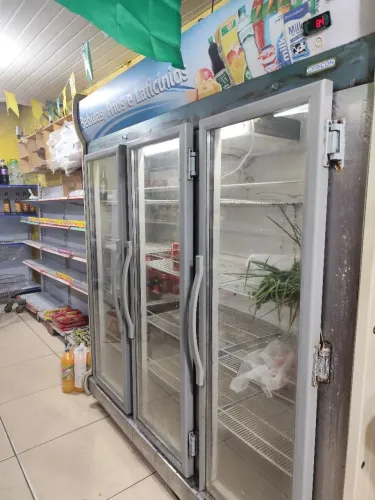 Vitrine fricon