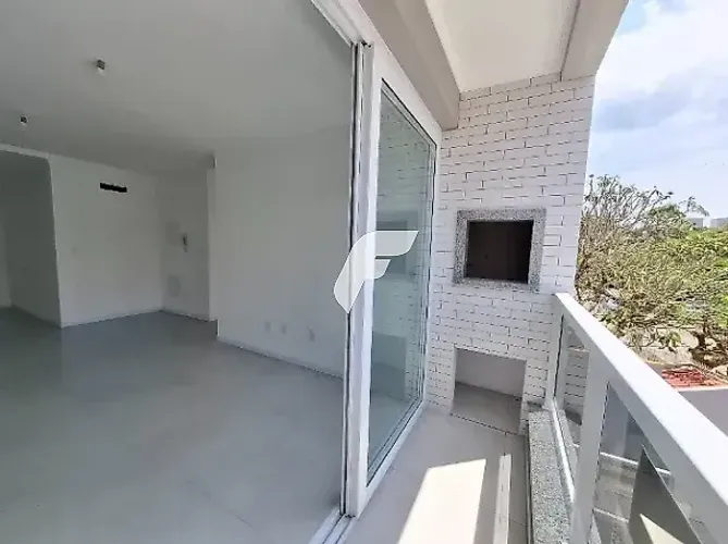 Apartamento 2 Quartos com 2 Suítes e 75m² - Canasvieiras