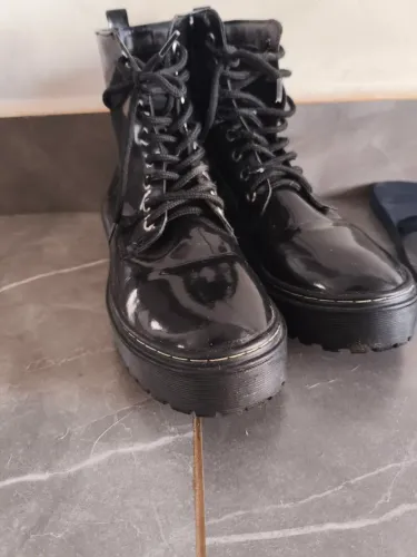 Bota coturno preto n 37