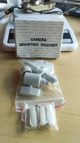 Supotes para cameras de CFTV de monitoramento+ bucha e parafuso.