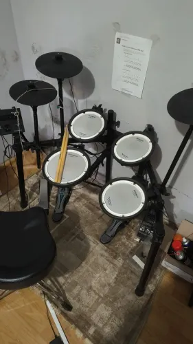 Bateria Roland TD 07 DMK