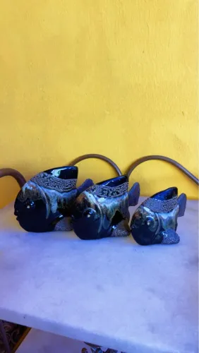Lindo trio de peixes em cerâmica muito antigo
