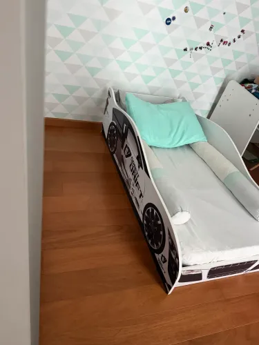 Mini cama de carrinho com colchão
