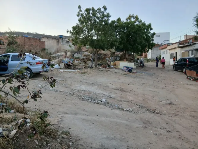 Vendo excelente terreno de esquina 