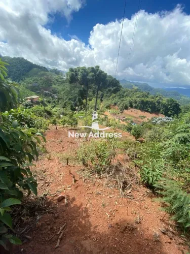 Terreno à venda em Domingos Martins, a 4 km da Pracinha de Campinho, em região de valoriza