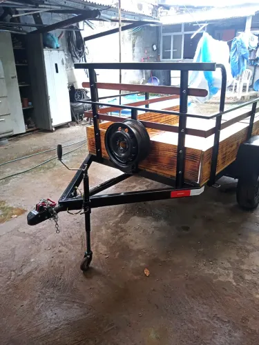 Vendo carrocinha nova