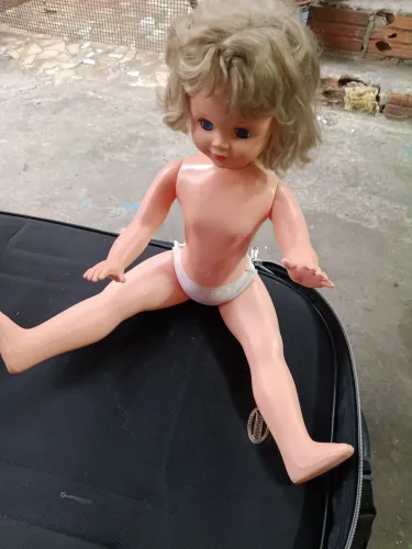 Boneca anos 70 colecionsvel está sem a roupinha mais está perfeita