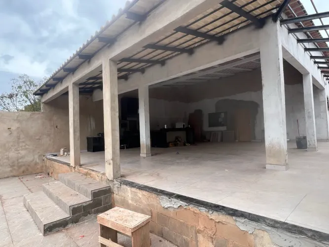 RANCHO BEIRA D?ÁGUA EM TUPACIGUARA 