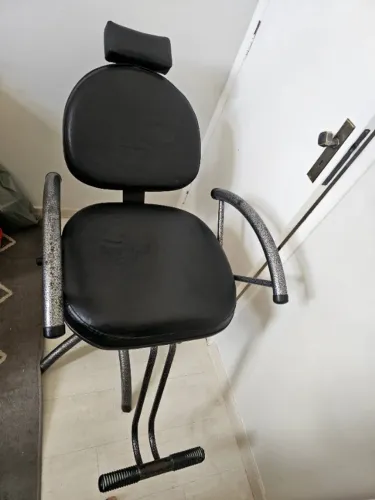 Cadeira Barbearia/salão Reclinavel