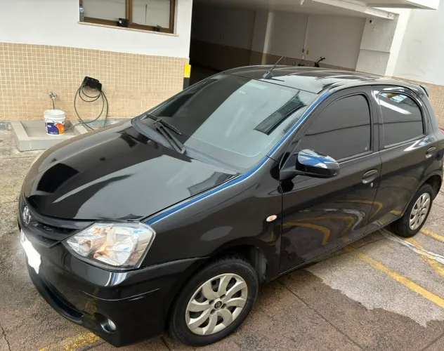 Toyota Etios X 1.3 Flex 16V 5P Aut. 2017