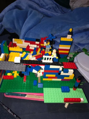 Lote LEGO Original 660g Peças Soltas + Placa De Construção Verde