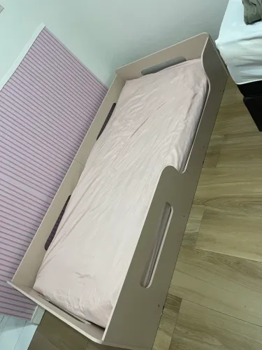 Cama infantil solteiro