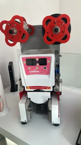 Máquina seladora de copos!