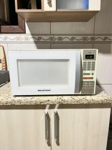 MICROONDAS  GRANDE (DESAPEGANDO!!!) 