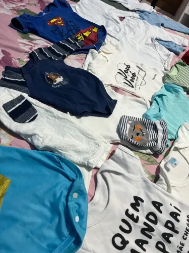 Lote roupa de bebê menino 0 á 6 mese