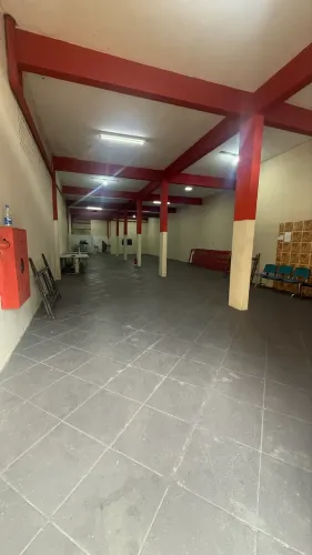 Alugo galpão comercial