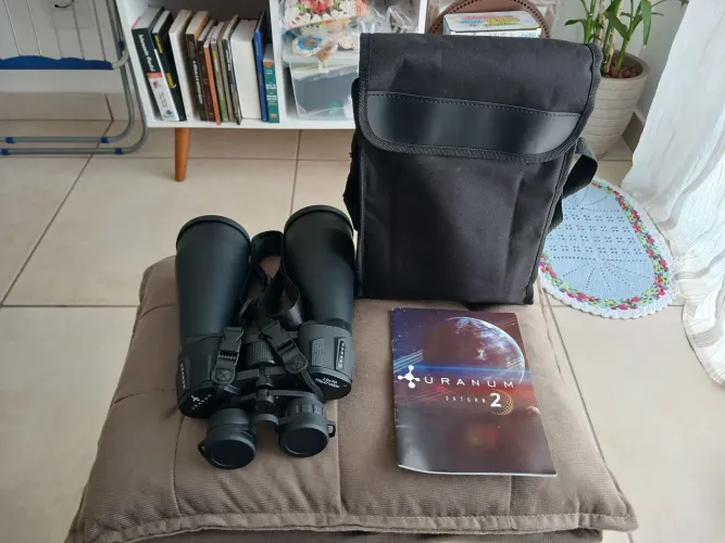 Binóculo Uranum 15x70 para Astronomia com Estojo