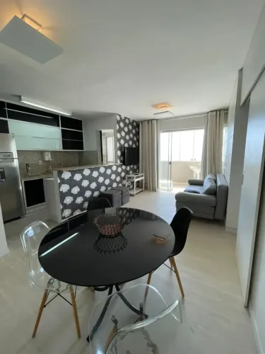 Unique Residence 1 quarto ideal para Airbnb entre Shopping Flamboyant e Parque Flamboyant
