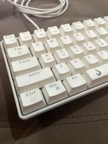 Teclado Mecânico 60%