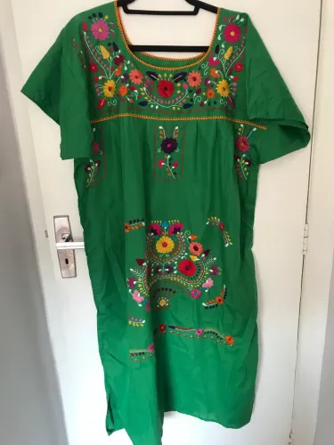 Vestido mexicano bordado GG
