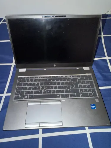 Hp zbook fury 15 g7 i7