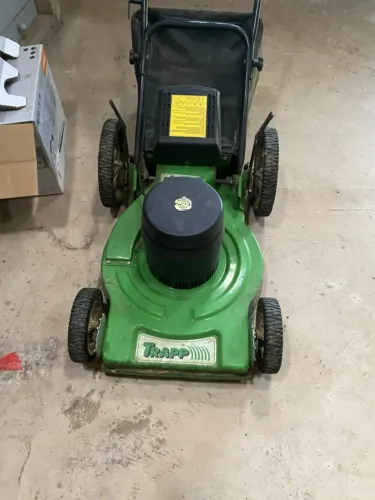 Maquina de cortar grama TRAPP RM 80E 2500W 220V