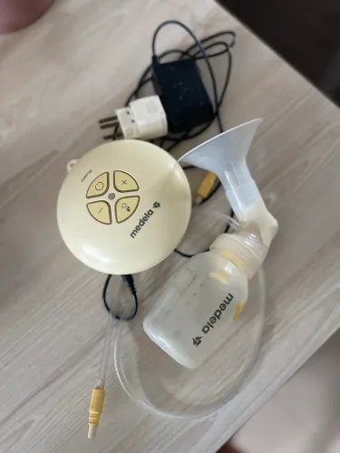 Vendo máquina extratora de leite materno Medela