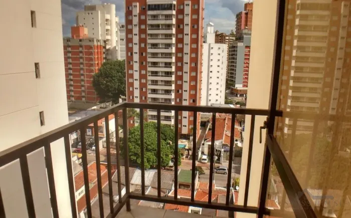 Apartamento mobiliado para alugar no Cambuí em Campinas/SP