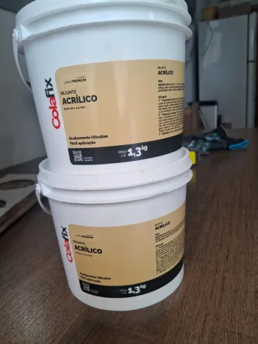 Rejunte acrílico 80 reais 2 unidades