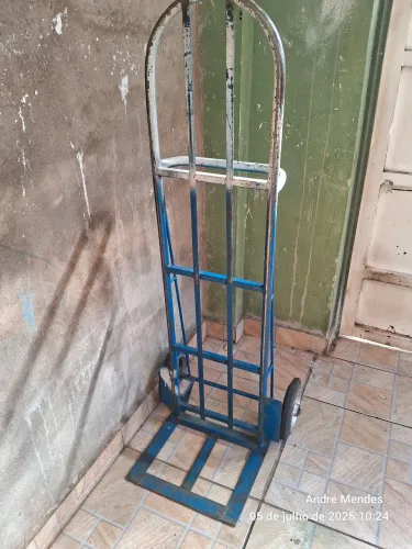 Carrinho de transporte de cargas