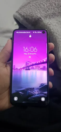 2 celulares Samsung funciona perfeitamente 