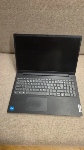 Notebook Lenovo V15 G2 Core I5 11ª Ger 8gb Ssd 256 Nvme Win Pro