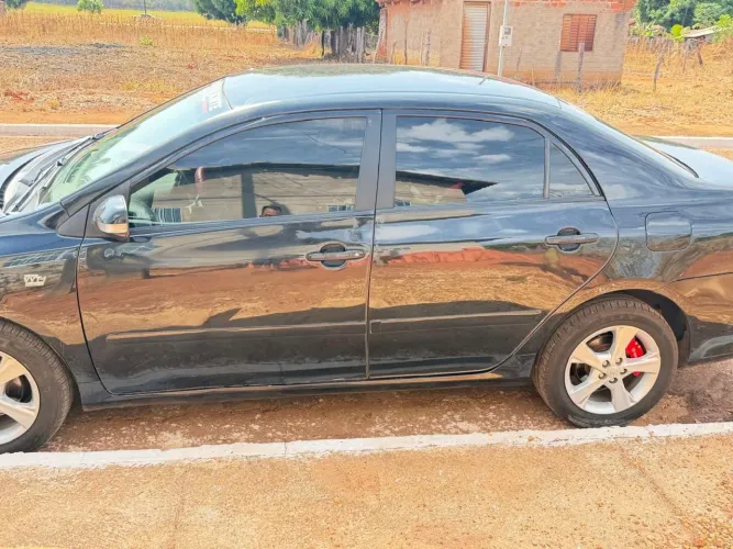 Toyota Corolla XEI 2.0 Flex 16V Aut. 2013