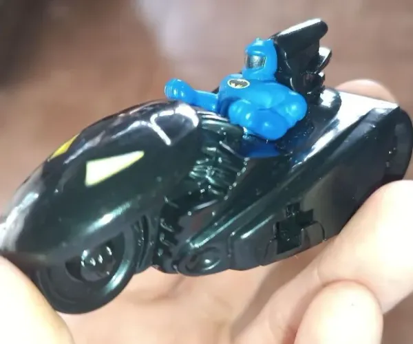 boneco antigo batman batmóvel mcdonald's fricção