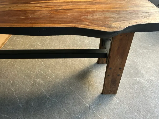 Mesa madeira 