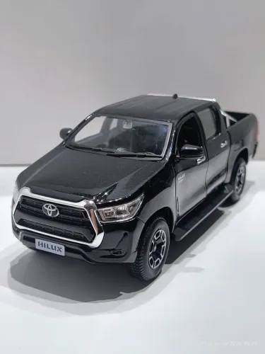 Miniatura Toyota Hilux Escala 1:24