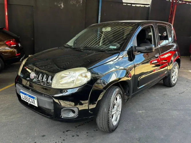 Fiat Uno Vivace 1.0 EVO Fire Flex 8V 3P 2014