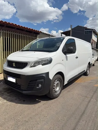 Peugeot Expert Business Pack 1.6 Turbo Diesel 2021