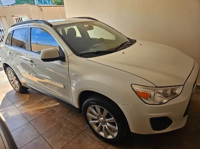 Mitsubishi ASX 2.0 16V 160cv Aut. 2014