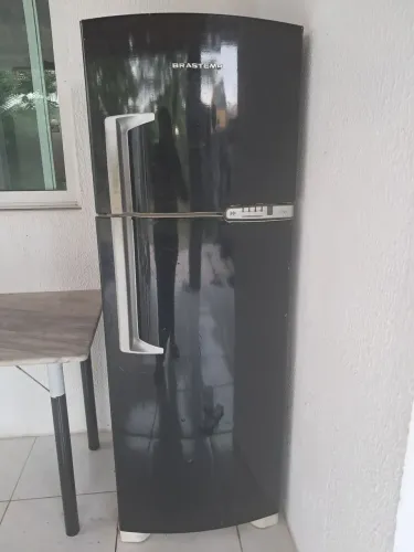 Vendo geladeira brastemp clear frost free por R$600,00