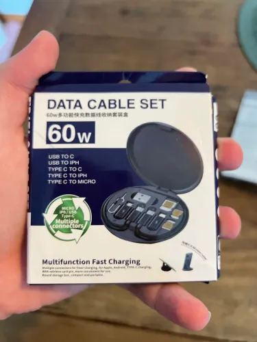 Kit adaptadores para viagem cabo USB c, Lightning, USB A, micro USB