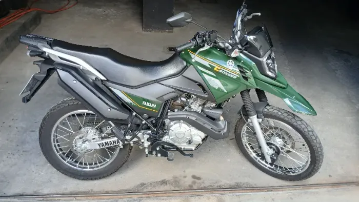 Yamaha XTZ Crosser Z 2024/2025 único dono, pouco rodada, na garantia até julho/2028