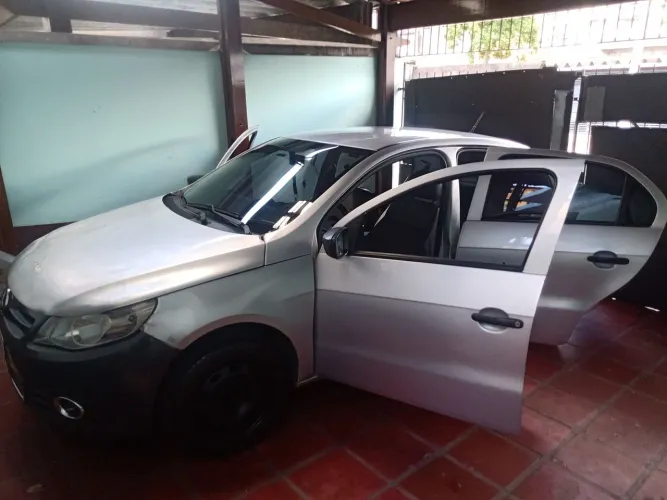 Volkswagen Voyage 1.0/1.0 City MI Total Flex 8V 4P 2010