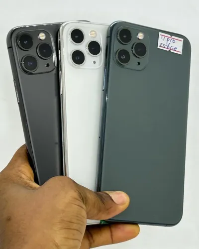 Iphone 11 pro 256gb com garantia Kaiser iPhones