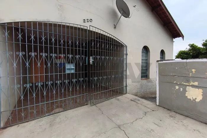 Casa para locação com 6 quartos, 2.300,00 mensais Prados, Itapira ,SP.