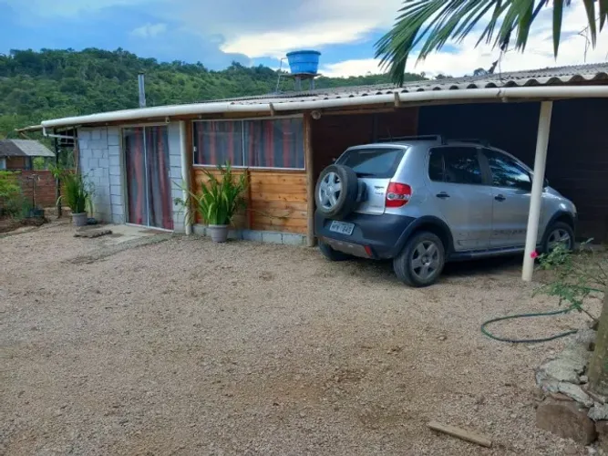 Casa no interior de Imaruí