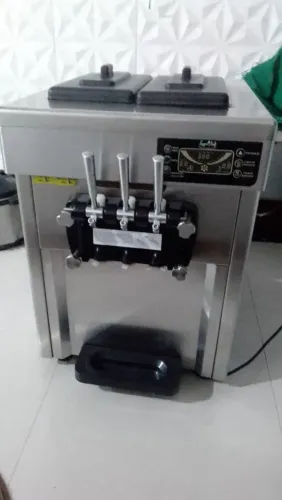 Kit pra venda 1 máquina de sorvete + 1 fritadeira + 1 chapa